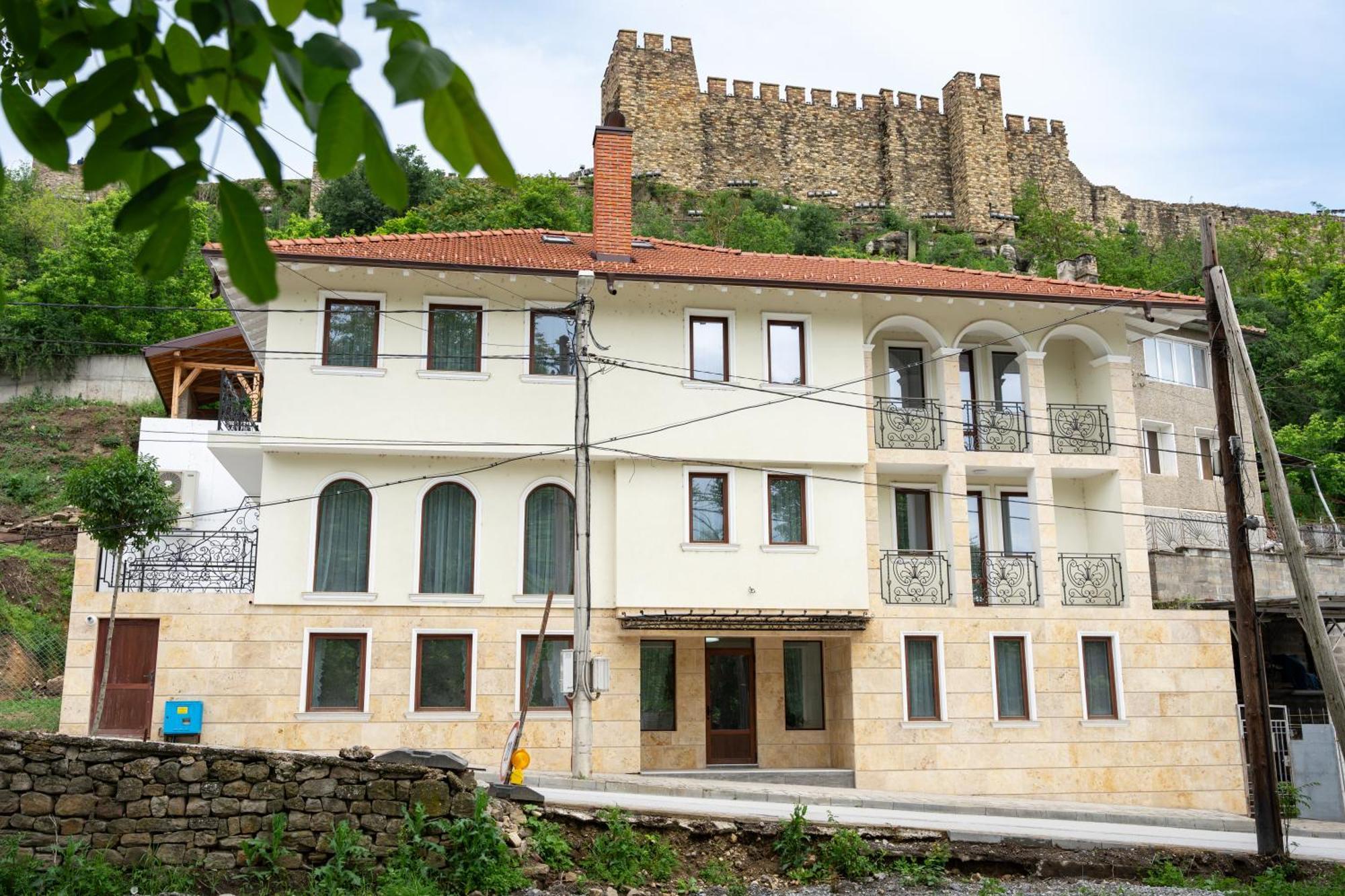 Ариа Hotel Veliko Tarnovo Buitenkant foto